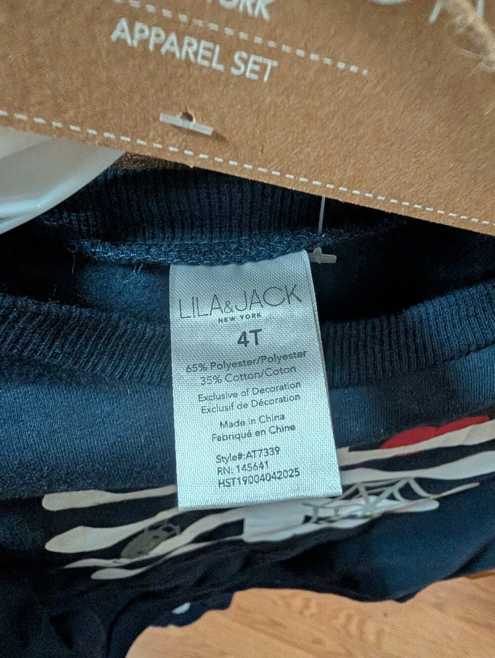 NWT Lila & Jack Kids Skeleton Sweatshirt & Joggers Set Navy with White Bones 4t